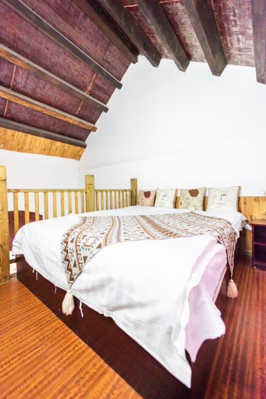 Jinan Mountain And Sea Culture Hotel Екстер'єр фото